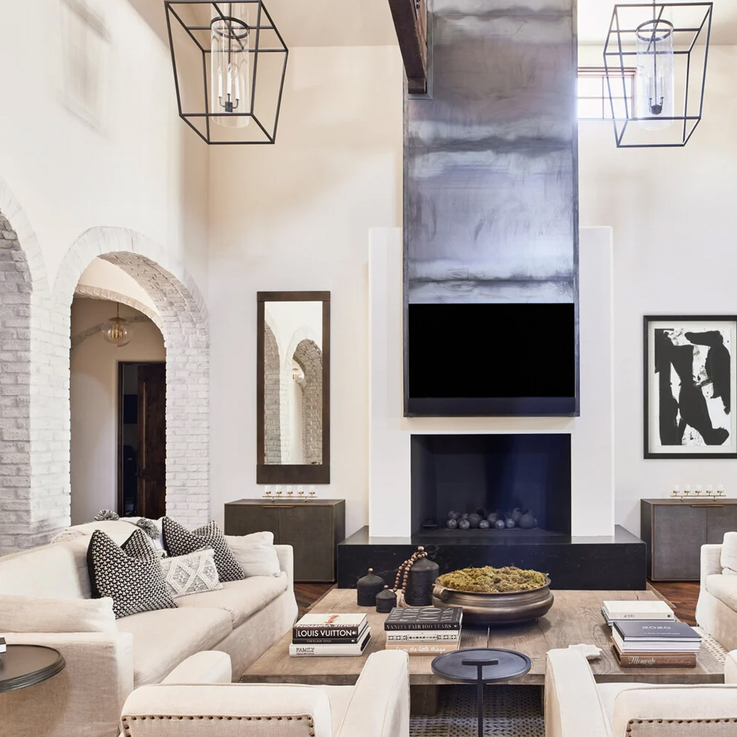 Tuscan-Estate-by-AllHaus