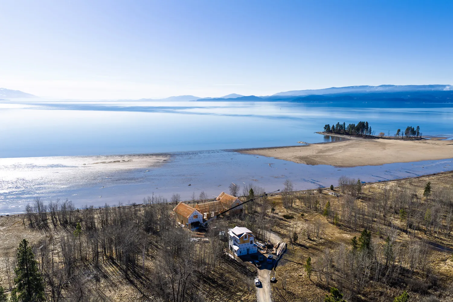 Custom Home Build on Flathead Lake by AllHaus Montana